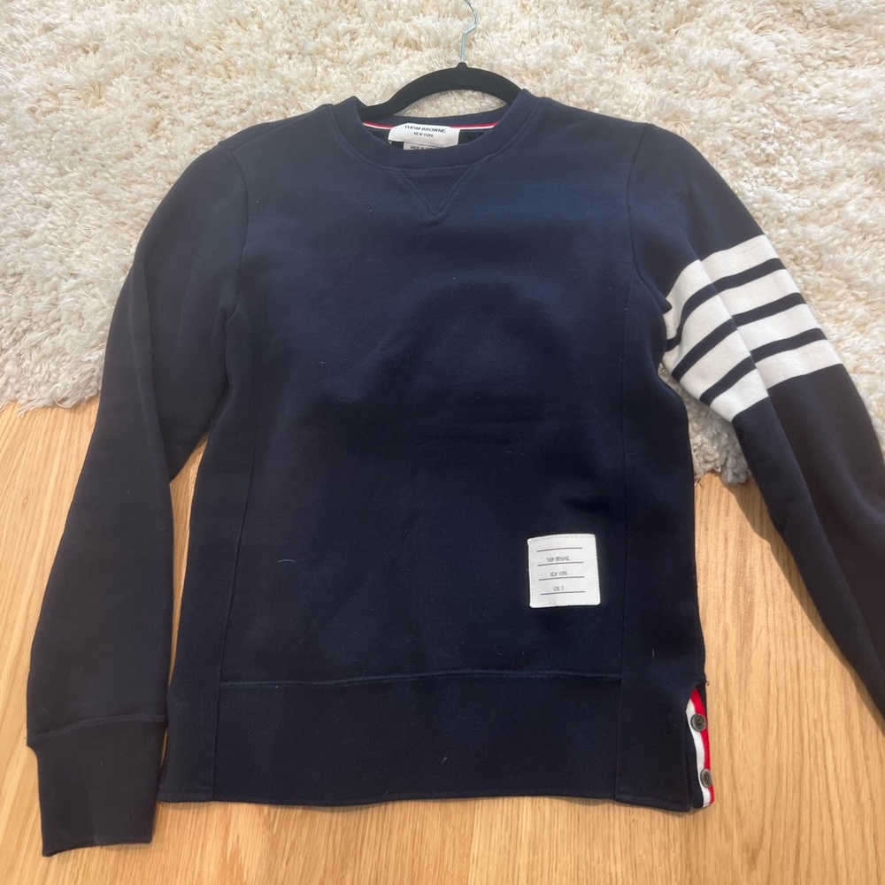 Thom Browne sweatshirt - bought $600 , sell $255